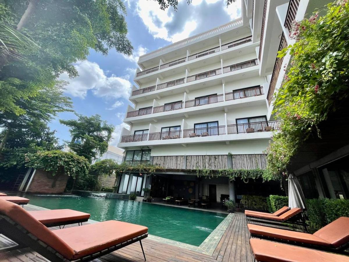 Daco Hotel Siem Reap Exterior foto
